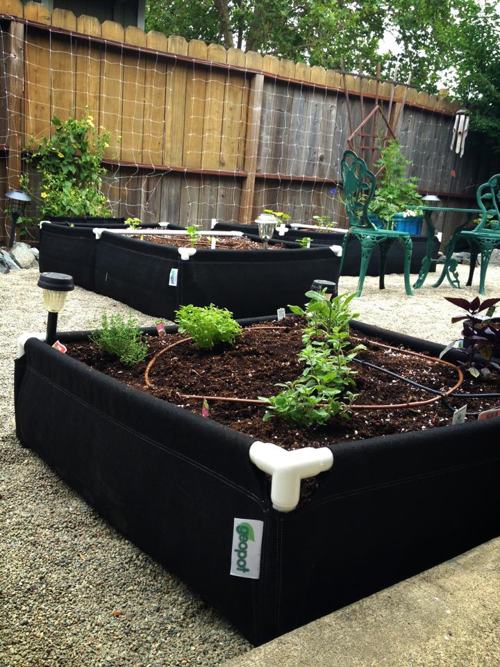 GeoPlanter Fabric Raised Beds geopot